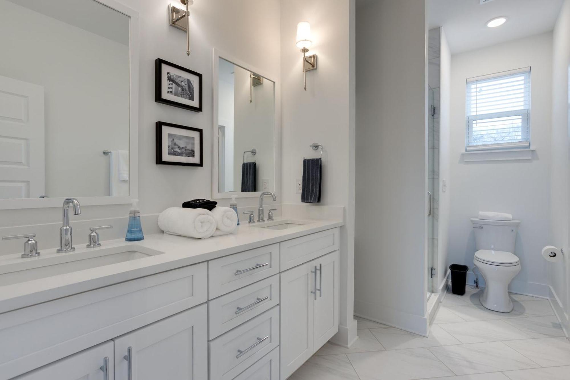 Modern Townhome, 10Min To Downtown! 8Min To Grand Ole Opry! Sleeps 8! Nashville Dış mekan fotoğraf