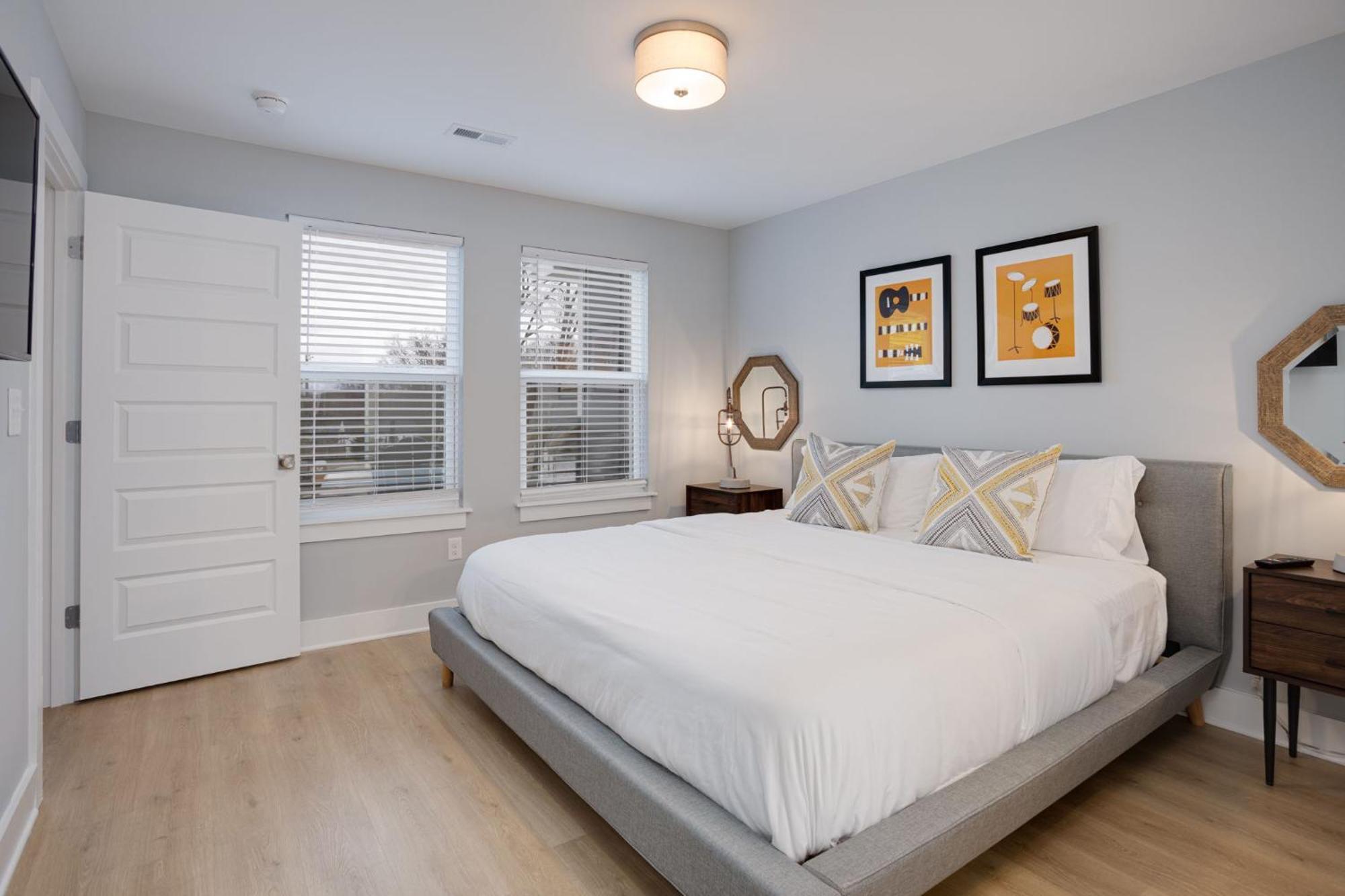 Modern Townhome, 10Min To Downtown! 8Min To Grand Ole Opry! Sleeps 8! Nashville Dış mekan fotoğraf