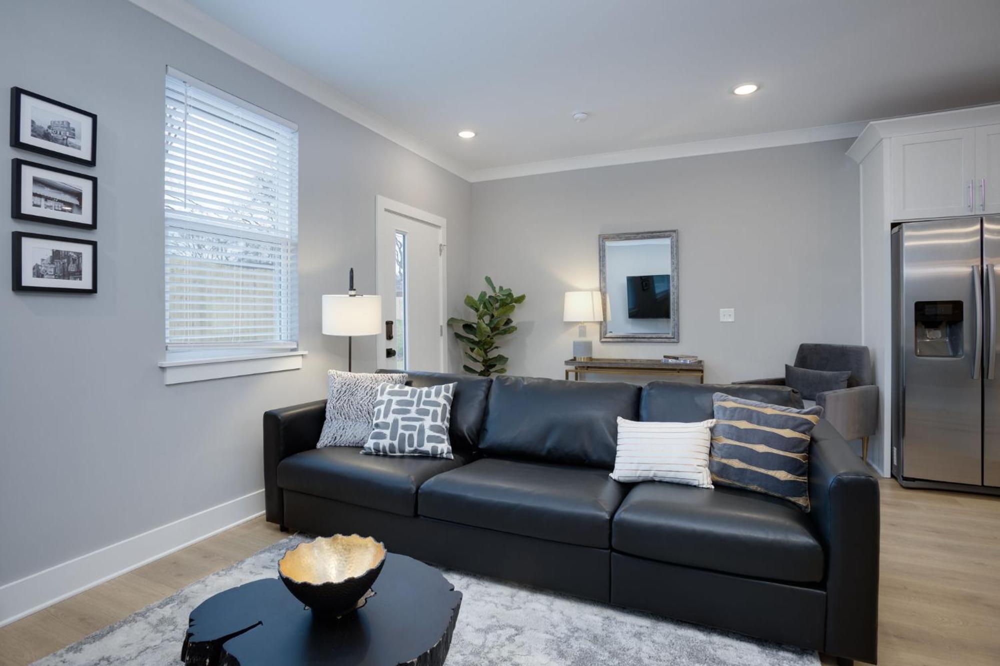 Modern Townhome, 10Min To Downtown! 8Min To Grand Ole Opry! Sleeps 8! Nashville Dış mekan fotoğraf