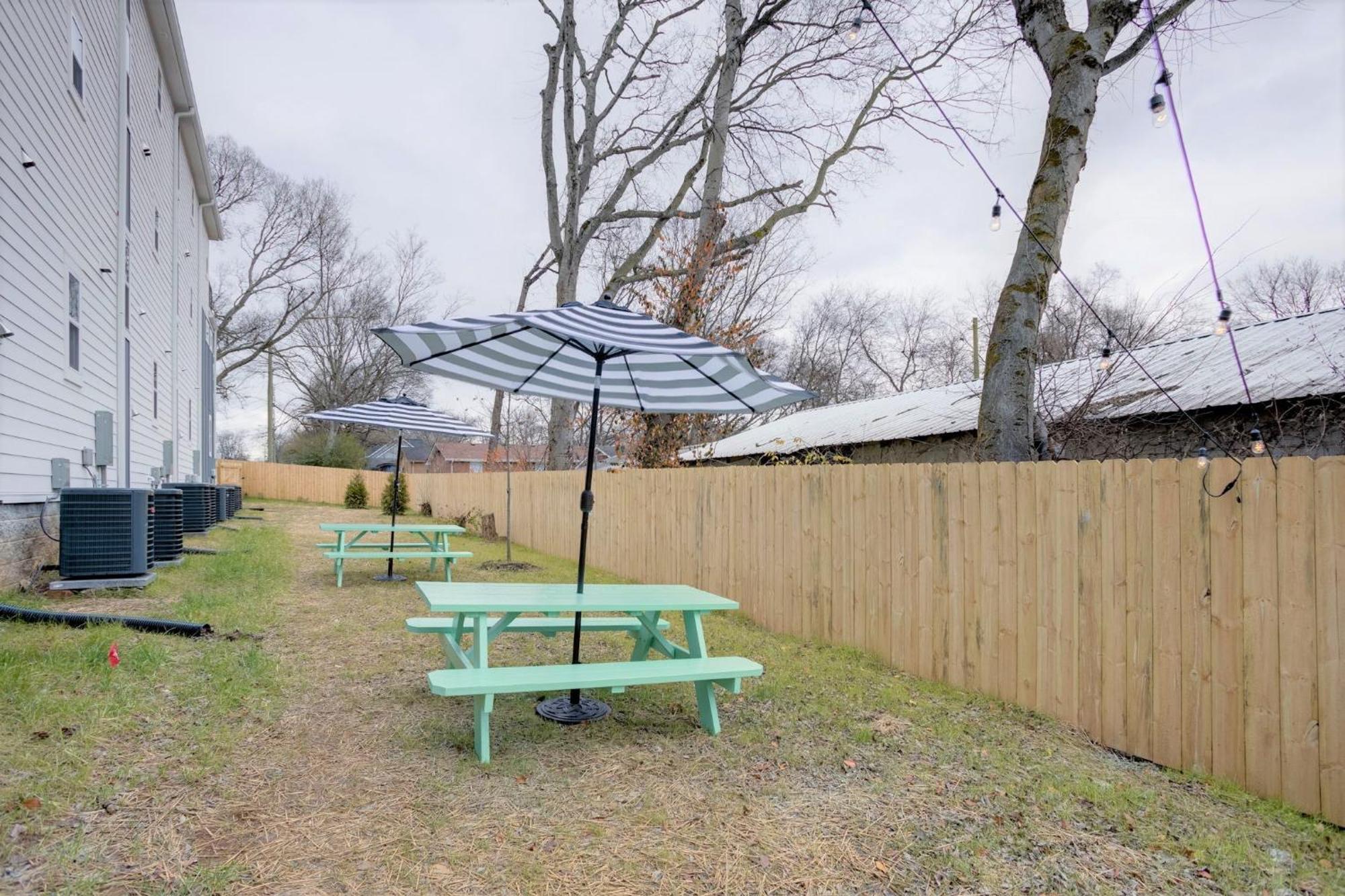 Modern Townhome, 10Min To Downtown! 8Min To Grand Ole Opry! Sleeps 8! Nashville Dış mekan fotoğraf